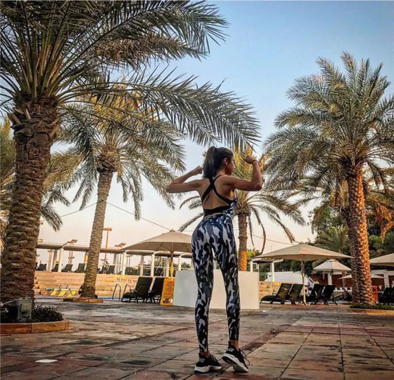 Camouflage Yoga Jumpsuit with Backless Design for Women - Vero.com 