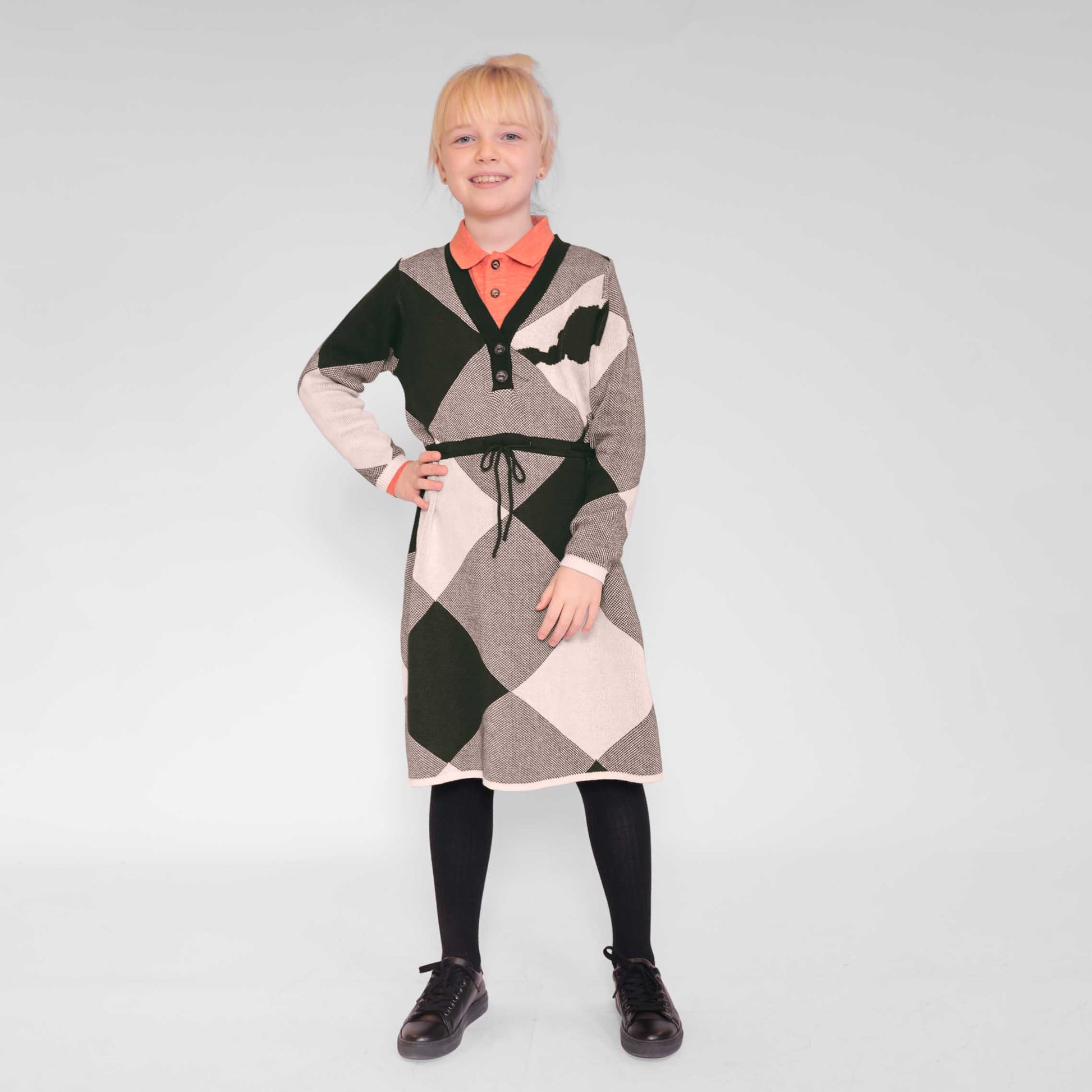 Black & Light Pink Sweater Dress - Vero.com 