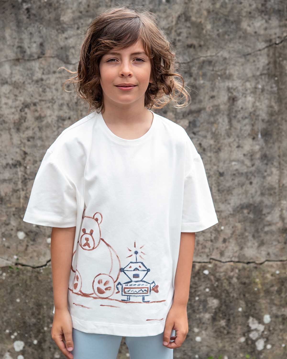 Kids' Oversized White T Shirt with Hand Painting - Vero.com 