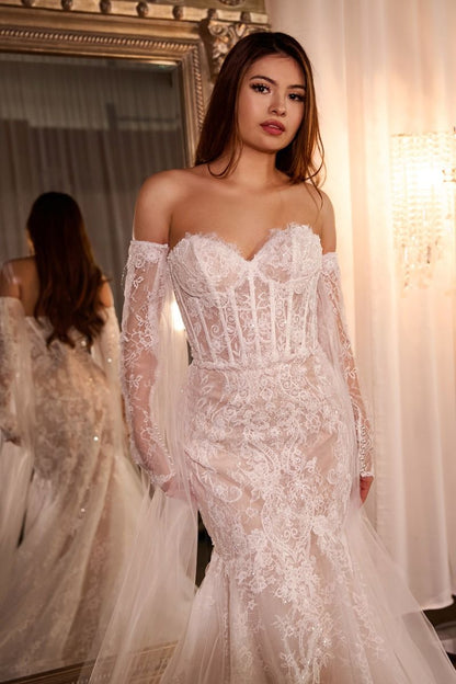 Fitted Lace Mermaid Gown With Sleeves - Vero.com 