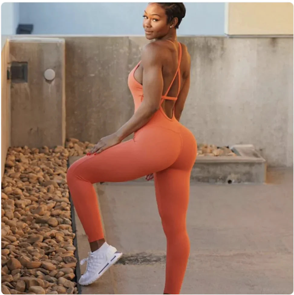 Women's Halter Yoga Jumpsuit - Vero.com 